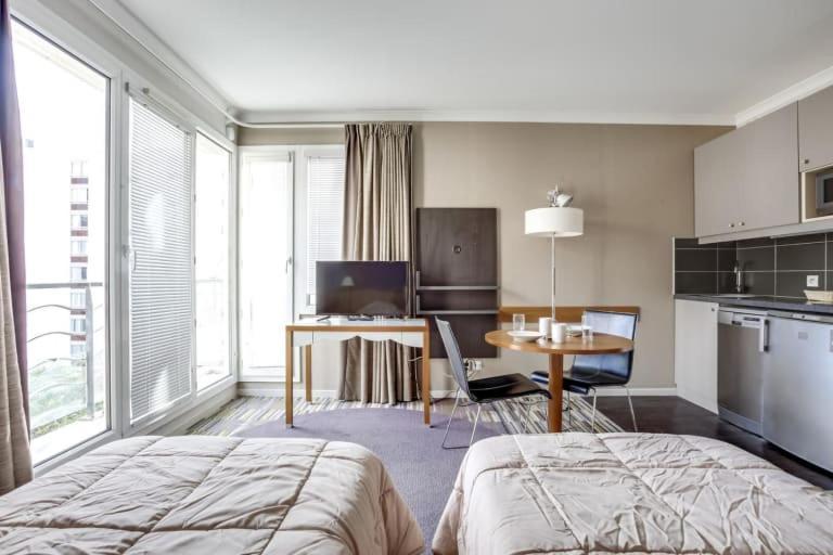 Guestready - Studio Cosy Pres Du Metro Issy-les-Moulineaux Ngoại thất bức ảnh